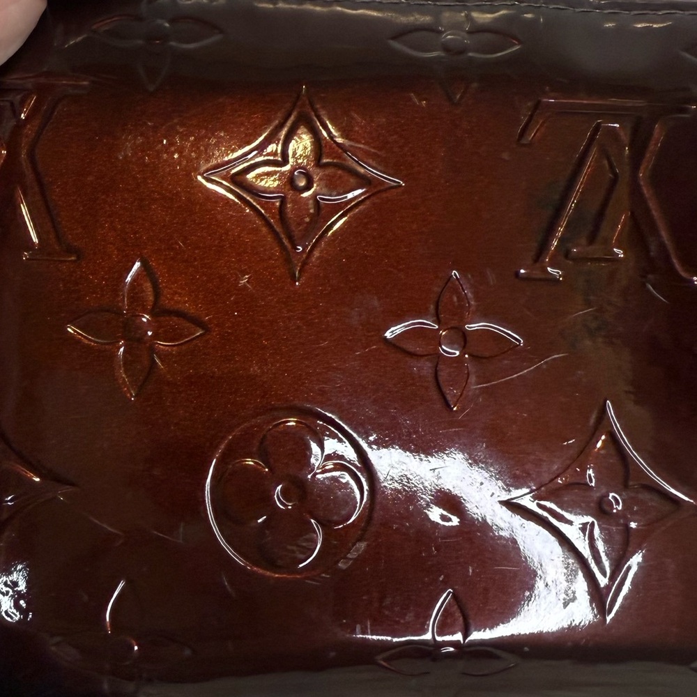 LOUIS VUITTON MONOGRAM VERNIS ZIPPY WALLET - Picture 5 of 16